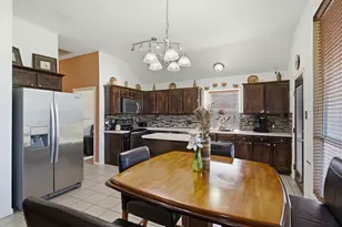 305 Ravenna Rd, Lake Dallas, TX 75065 - Photo 12