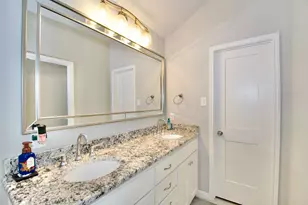 429 Travis Dr, McGregor, TX 76657 - Photo 20