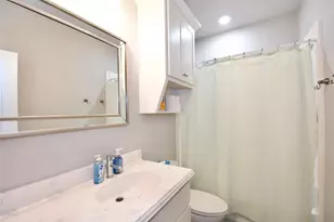 429 Travis Dr, McGregor, TX 76657 - Photo 22