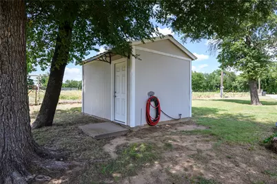 2022 Lamkin Road, Mineral Wells, TX 76067 - Photo 30