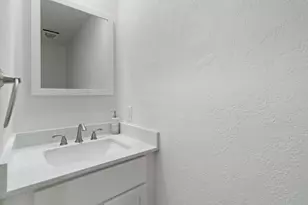 2006 Hidden Trail Dr, Lewisville, TX 75067 - Photo 14
