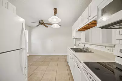 118 E Denton Drive, Euless, TX 76039 - Photo 14