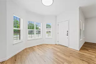 1903 S 11th St, Waco, TX 76706 - Photo 6