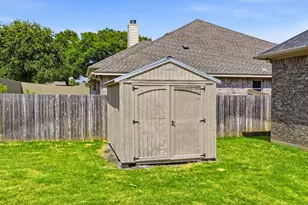 4416 Logan Cir, Granbury, TX 76049 - Photo 26