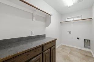 4416 Logan Cir, Granbury, TX 76049 - Photo 20