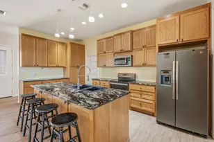 4323 Basswood Ct, Granbury, TX 76049 - Photo 10