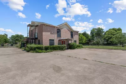 2526 Hullette Avenue, Lancaster, TX 75134 - Photo 6