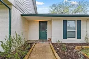 14722 Overview Dr, Dallas, TX 75254 - Photo 2