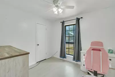 1832 Steinburg Lane, Fort Worth, TX 76134 - Photo 10