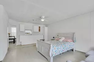 1832 Steinburg Ln, Fort Worth, TX 76134 - Photo 32