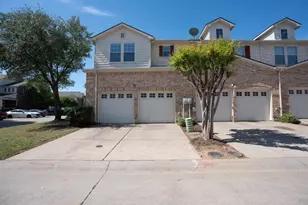 2210 Glacier Park Ln, Grand Prairie, TX 75050 - Photo 16