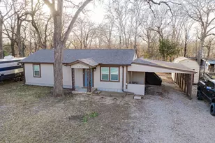 762 Oak Leaf Trail, East Tawakoni, TX 75472 - Photo 2