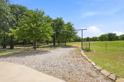 2951 Harwell Lake Road, Weatherford, TX 76088 - Photo 36