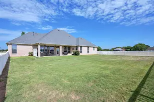 1009 Summerlin Dr, Granbury, TX 76048 - Photo 28