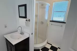 1009 Summerlin Dr, Granbury, TX 76048 - Photo 36