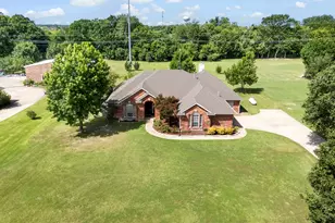 1157 Zajic Dr, Terrell, TX 75160 - Photo 2