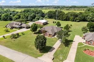 1157 Zajic Dr, Terrell, TX 75160 - Photo 4