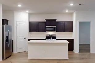 13153 Enclave Pkwy, Providence Village, TX 76227 - Photo 12