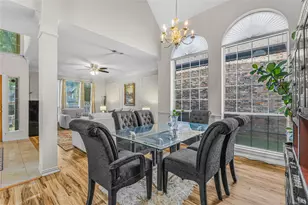 4105 Crest Ridge Dr, Irving, TX 75061 - Photo 6