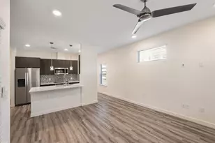 1583 Fiji St, Dallas, TX 75203 - Photo 8