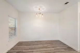 1583 Fiji St, Dallas, TX 75203 - Photo 10