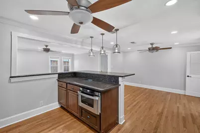 613 E Worth Street, Grapevine, TX 76051 - Photo 14