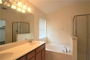 7836 Fox Horn Dr, Irving, TX 75063 - Photo 12