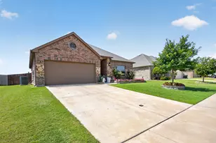 334 Pecos Dr, Crandall, TX 75114 - Photo 1