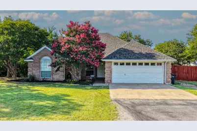 808 W Couts Street, Weatherford, TX 76086 - Photo 2