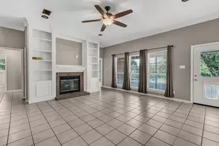 808 W Couts St, Weatherford, TX 76086 - Photo 8