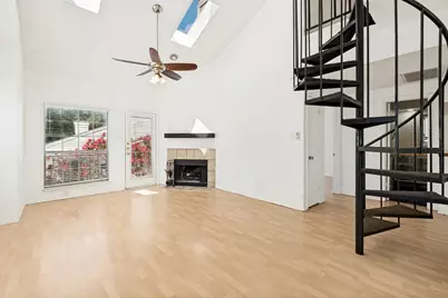 7151 Gaston Avenue #902, Dallas, TX 75214 - Photo 2