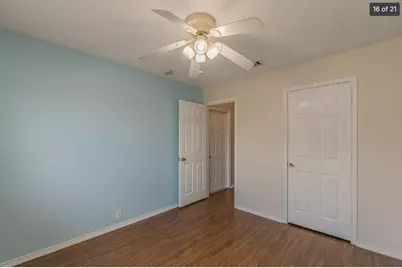 210 Madisson Drive, Euless, TX 76039 - Photo 16