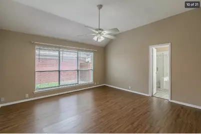 210 Madisson Drive, Euless, TX 76039 - Photo 10