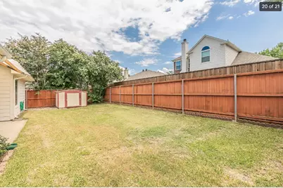 210 Madisson Drive, Euless, TX 76039 - Photo 20