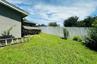 120 Woodbridge Way, Mesquite, TX 75149 - Photo 2