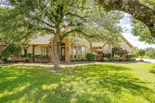 9549 Dickson Rd, Fort Worth, TX 76179 - Photo 4