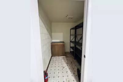 300 N Washington Street, Kaufman, TX 75142 - Photo 6