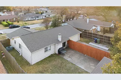 1913 Mission Drive, Garland, TX 75042 - Photo 30