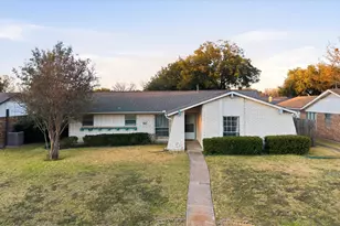 1913 Mission Dr, Garland, TX 75042 - Photo 28