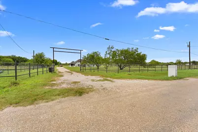 2742 Sundown Drive, Kaufman, TX 75142 - Photo 2