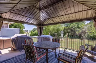 2211 Tanton Sound Ct, Granbury, TX 76049 - Photo 26