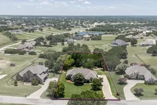 2211 Tanton Sound Ct, Granbury, TX 76049 - Photo 34