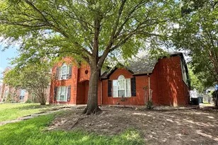 4209 Mulberry Dr, Carrollton, TX 75010 - Photo 2