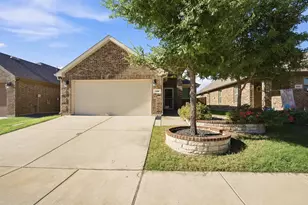 126 Redding Ln, Red Oak, TX 75154 - Photo 2