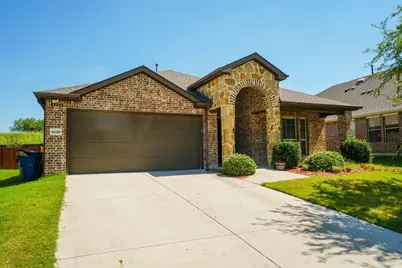 5236 Bear Valley Drive, McKinney, TX 75071 - Photo 2