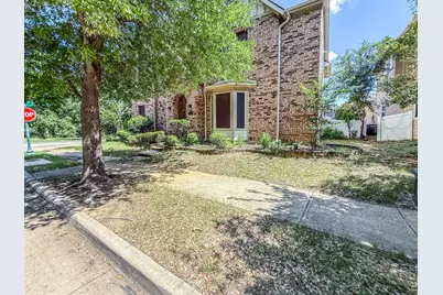1528 Chestnut Drive, Savannah, TX 76227 - Photo 2