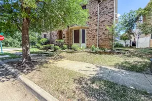 1528 Chestnut Dr, Savannah, TX 76227 - Photo 2
