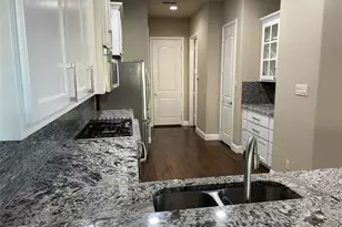 10557 Chaucer Hill Ln, Irving, TX 75063 - Photo 6