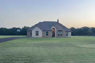 6120 County Rd 401, Grandview, TX 76050 - Photo 2