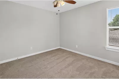 7206 Treaty Oaks Boulevard, Granbury, TX 76048 - Photo 28